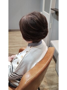 クロデザイン(KURO DESIGN) グラデーションショート