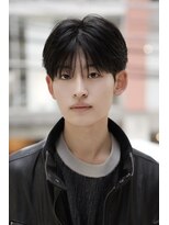 オーバル ジングウマエ(OVARL jingumae)&nbsp;メンズ/メンズカット/メンズパーマ/フェザーパーマ/シースルー