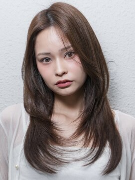 イリ 大阪(ili) レイヤーカット/ブリーチなし/ココアブラウン/髪質改善