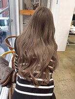 リラ バイ ミラ 新宿(LILA by MILA) ☆