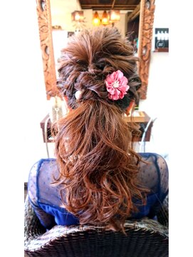 パチャールヘアー(PACAR HAIR) 夏のアレンジヘア×ポニテールアレンジ♪