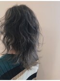 グレージュローレイヤーカット