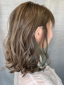 ジエクト 本店(The Ect) イヤリングカラー×グレージュ×イルミナカラー×ブリーチカラー