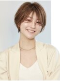 シースルーウザバング×小顔前下がりショート_シアベージュ