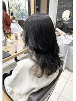 ラウル(Laulu)&nbsp;ホワイトベージュインナーカラー◎