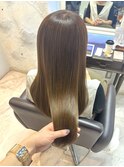 うる艶ストレート/グレージュカラー
