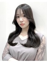 ワン バイ ジエクト(One by The Ect)&nbsp;【レイヤーロング】似合わせカットフルバング黒髪アッシュカラー