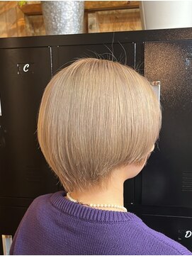 アフターニュース 新潟(afternews) ボブ/ロイヤルミルクティー/ブリーチ/ダブルカラー/駅南