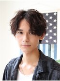 大人の波巻きパーマ 色気漂うセンターパート