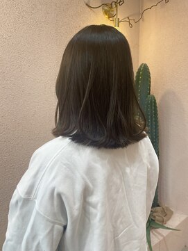 トリコ 柏(tricot) 切りっぱなしロブ/イヤリングカラー/ラベンダーグレージュ