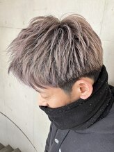 ラムデリカ(LUMDERICA) 白髪ぼかしハイトーンショート