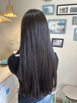 エルデ ナインズ ヘアー スタンド 川口店(elde 9's HAIR STAND) ピンクベージュorインナーグレージュの厚めバング大人ヘア