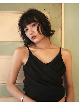 ランプ 代官山(the lamp) ミニボブパーマハッシュカットレイヤーボブダークトーン