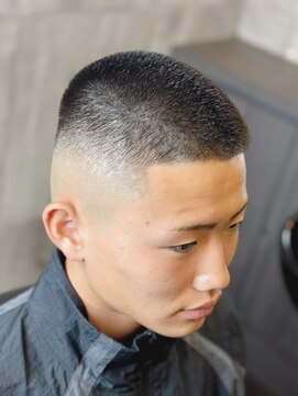 バーバー ショップ ネオ(BARBER SHOP NEO) バズ