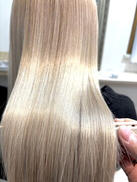 ビューティーアンドフリーハコ(Beauty&Free HACO) ケアブリーチ×髪質改善シンデレラトリートメントで希望通りに♪