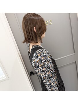 フリーシャ(freesha) 【大野千尋】マッシュミディアムBOB