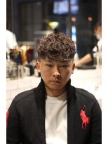 キングスマン トーキョー 八王子店(KINGSMAN TOKYO)&nbsp;ニュアンスパーマ/ツイストスパイラル/フェード<理容室>[八王子]