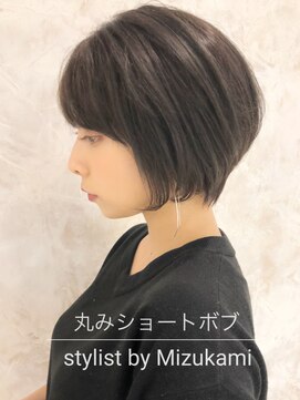 ダブルバイグリッター(W by GRITTERs) 丸みショートボッブ/大人可愛い