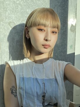 イミ(imi) ボブウルフ/ハイトーンカラー/グレージュカラー/髪質改善[登戸]