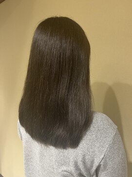 ゼン(Zen.) 大人ベージュ　諸冨