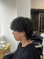 アイズ 海老名(AIZU)&nbsp;波巻きツイストスパイラルパーマ　波巻きパーマ　ツイストパーマ