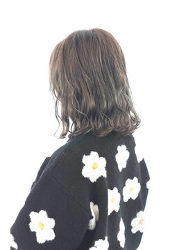 アテム 上安店(Atem) 骨格矯正カット×オリーブベージュ