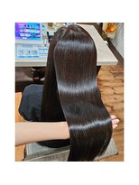 ジュエルボックス 堺東店(jewelbox)&nbsp;酸熱トリートメントで艶さら美髪に♪