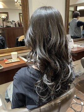 マイロ(mairo) アッシュベージュカラー