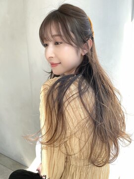 ザックラフィネ(ZACC raffine) シースルーバング/ゆるふわロング/レイヤーロング