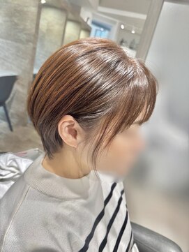 ブロッサム 保谷(Blossom) 20代30代40代抜け感ショートレイヤーミルクティベージュ