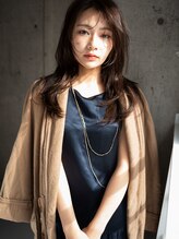ユニ 四日市(uni) 小顔にみえる顔まわりレイヤーカット×髪質改善