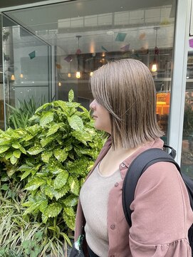 リガナッツ 池袋店(Riganuts) ロブ/グレージュ/ワンブリーチ/ケアブリーチ