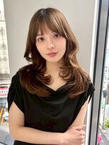 ユーフォリア 新宿通り(Euphoria)&nbsp;ボブ美髪くびれワンカールシルキーグレージュ