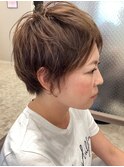 大人可愛いショートパーマデザイン