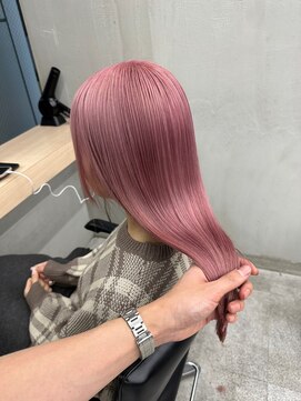 ギークス(GEEKS) 【GEEKS渋谷】ピンク/ケアブリーチ/初ブリーチ/秋カラー/ロング