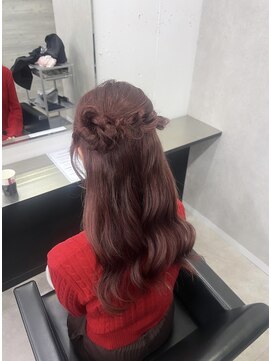 プライズ 所沢プロぺ通り店(prize) 暗めピンクカラー ヘアアレンジ 所沢