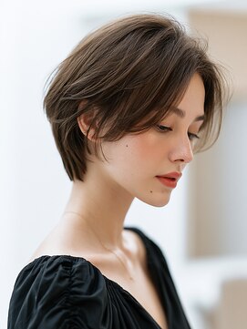 クレビア 名古屋(CreBiA) 大人ショート/レイヤーカット/透明感シアーグレージュ