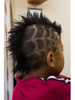 カプリヘアーデザイン(Capri Hair design)&nbsp;キッズバリアート☆モヒカンスパイダー