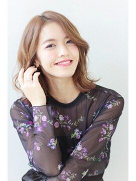 フォルテ ギンザ(FORTE GINZA) 【FORTE 銀座】ゆるふわ・モテカジ☆外ハネミディ