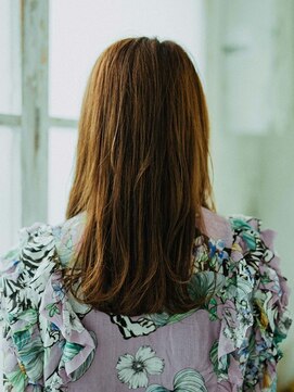 カラーサロンビスカリア 相模原エリア 淵野辺駅店(Color salon Biscaria) ストレートスタイル