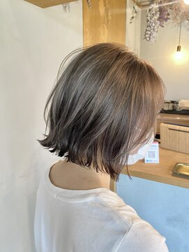 カッツ 駅家店(CUT S) オリーブベージュ