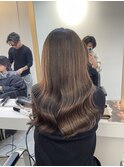 マチルダボブ前髪ハイライトグレージュ