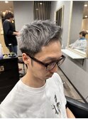 シルバーグレー