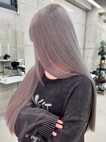 リノート バイ エゴル 名古屋(LINOET by ENGOL)&nbsp;ホワイトブロンドに色落ちするカラー！ハイトーン/ブロンド