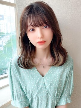 アフロート エル 大阪(AFLOAT L) ミディアムウルフひし形シルエットひし形ボブヨシンモリ