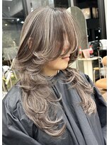 ヌエン 渋谷(NU/EN)&nbsp;バレイヤージュ/バタフライカット/ハイライトカラー/小顔カット