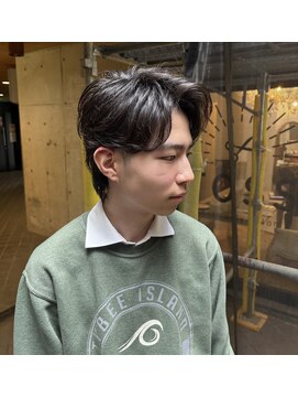 ショートオンリーサロントス(short only salon TOSS) 透け感フェザーショート