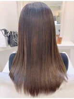 ウーロス(uros.)&nbsp;艶ストレート