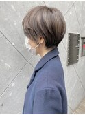 ナチュラルなハイライトで立体感UP!丸み×くびれショート