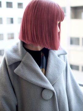 シィーム(cime) ピンクヘアー　ピンクカラー　ビビッドピンク